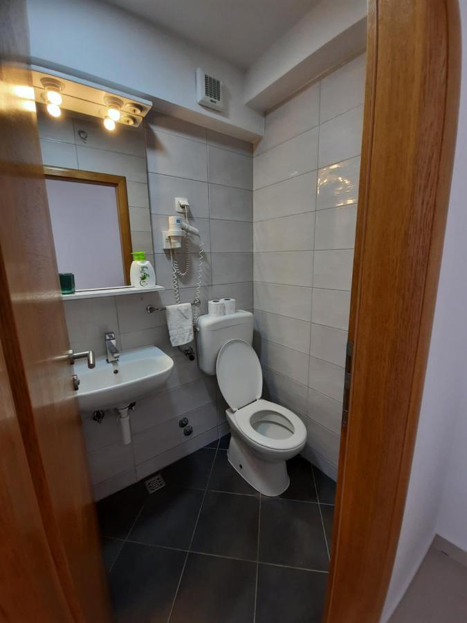 Apartmani Perla ネウム エクステリア 写真